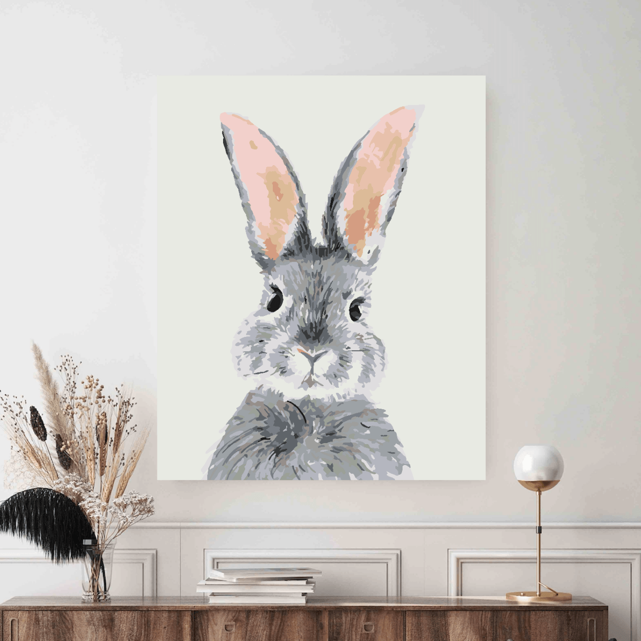 Colectie tablouri pe numere - Paste: Setul include vopsele numerotate, 3 pensule, panza numerotata, agatatoare, imagine de control si pachet pentru impachetat. Optional, poate avea sasiu pentru inramare.