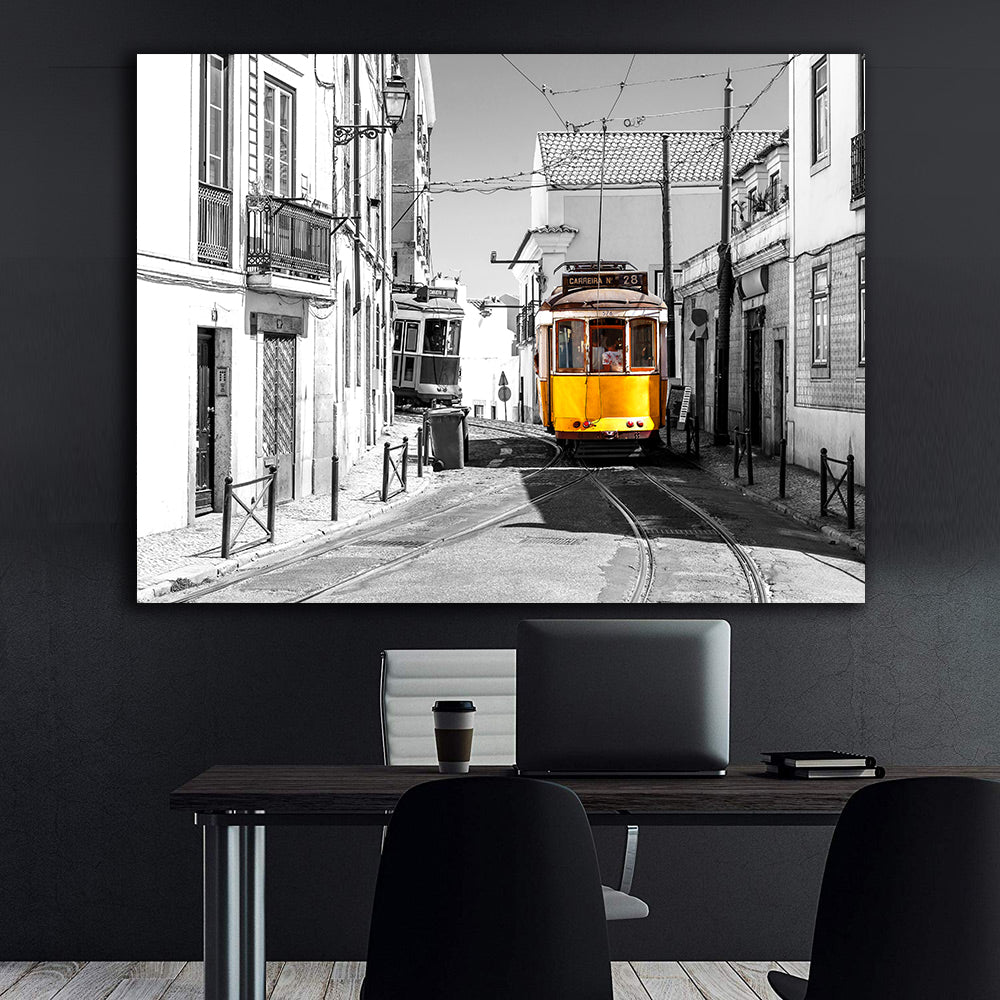 Tablou Canvas - Tramvai Galben