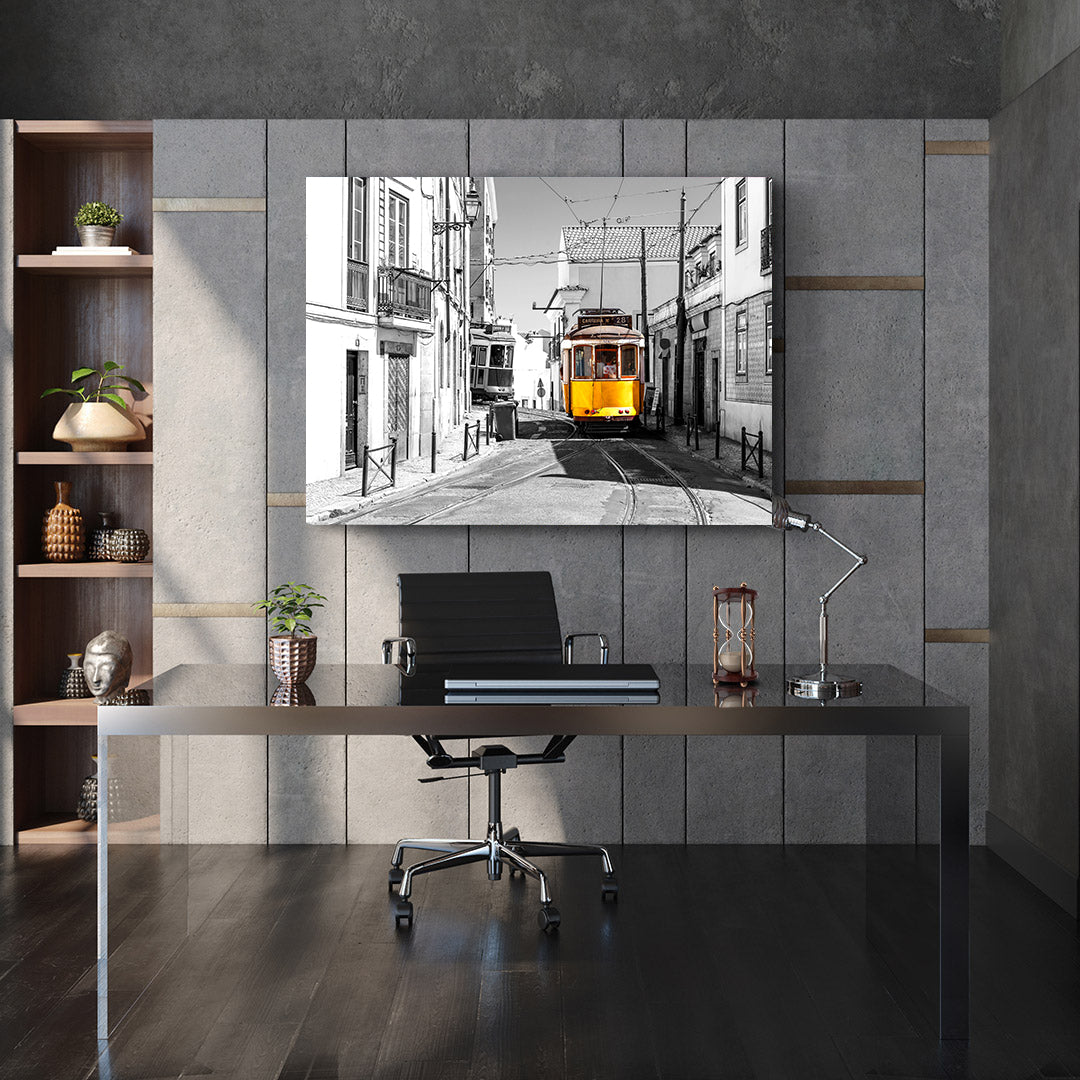 Tablou Canvas - Tramvai Galben