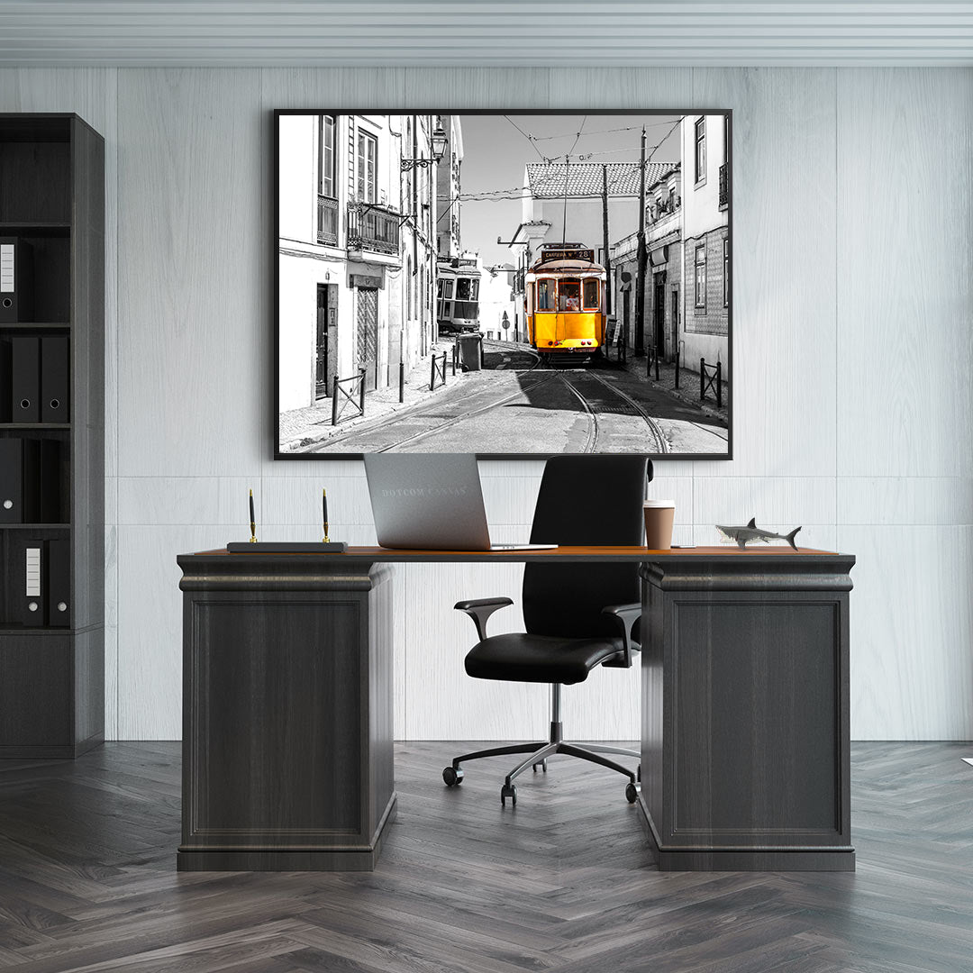 Tablou Canvas - Tramvai Galben