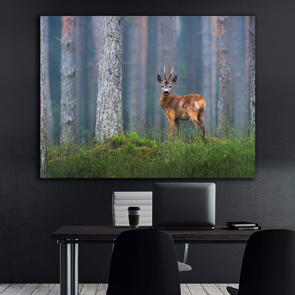 Tablou Canvas - Căprioară în Pădure