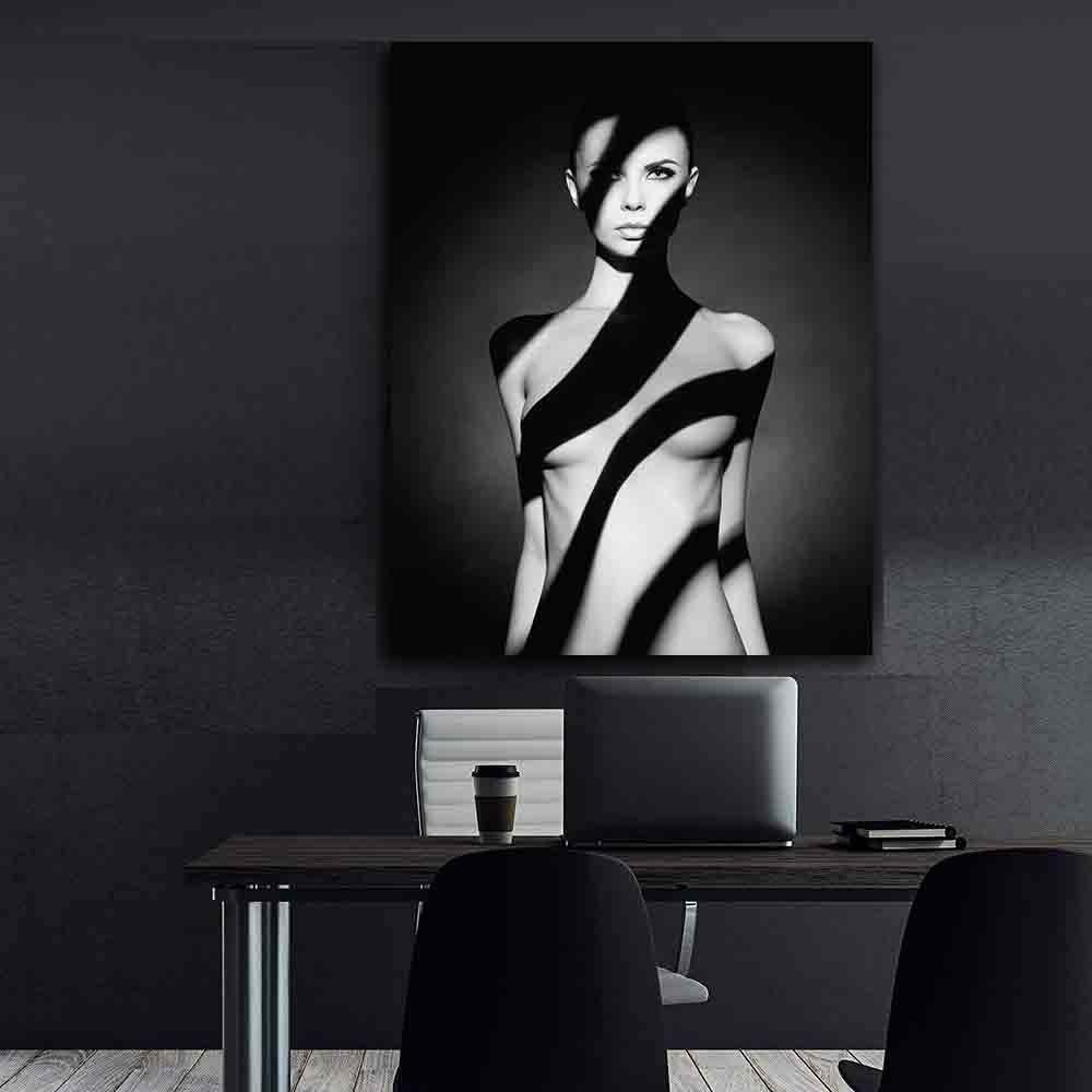 Peinture sur toile - Femme nue avec une ombre sur son corps