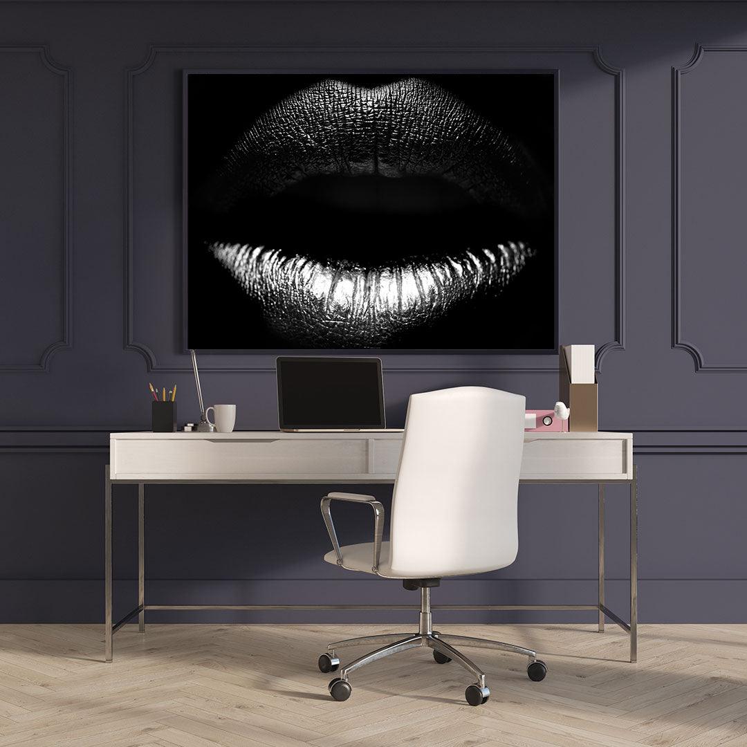 Peinture sur toile – Lèvres noires et blanches